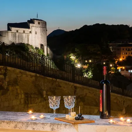 Apartment Imperia - Chic! Place With Balcony, Self Check In 0-24h & Free Luggage Storage