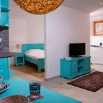 Apartamento Imperia - Chic! Place With Balcony, Self Check In 0-24h & Free Luggage Storage *