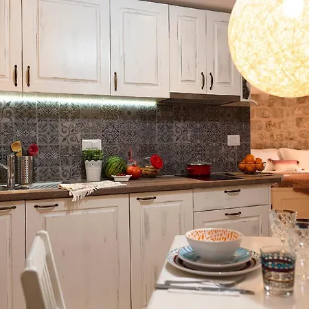 Apartment Imperia - Chic! Place With Balcony