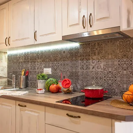 Apartamento Imperia - Chic! Place With Balcony, Self Check In 0-24h & Free Luggage Storage